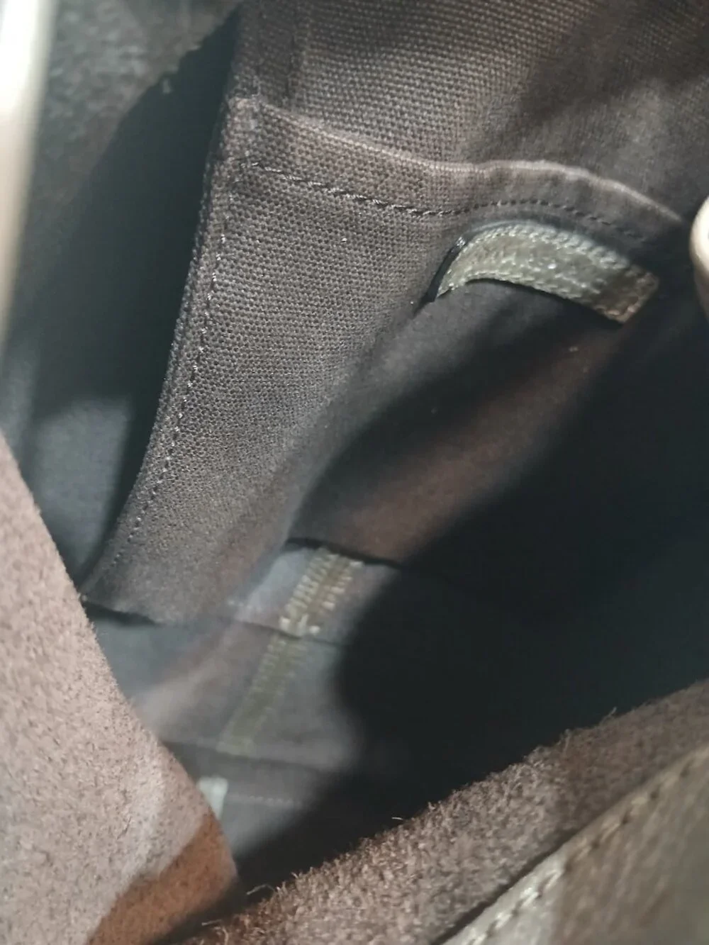 Banana Republic Leather Mailbag
